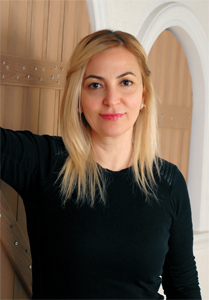 Elif Özer